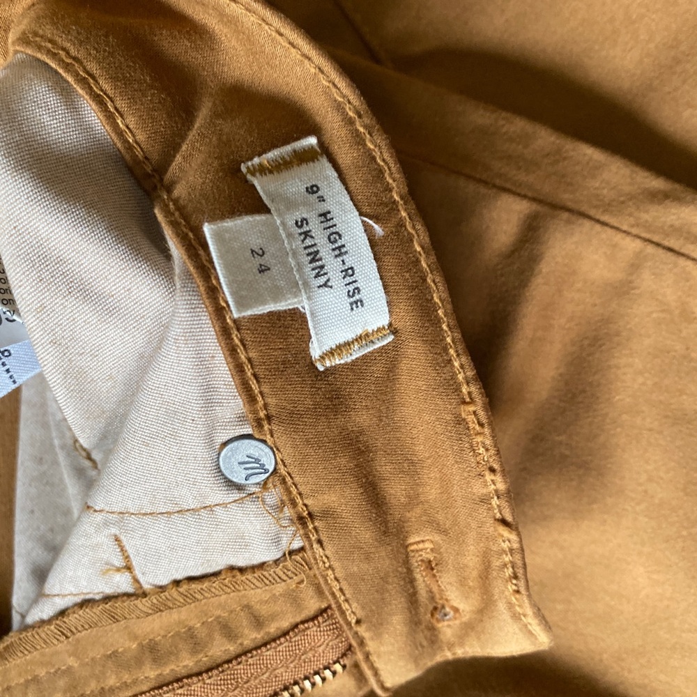 New -Madewell High Rise skinny jeans - Picture 2 of 3